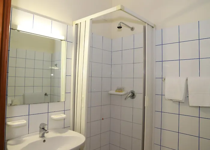 Ξενοδοχείο Valle 3*